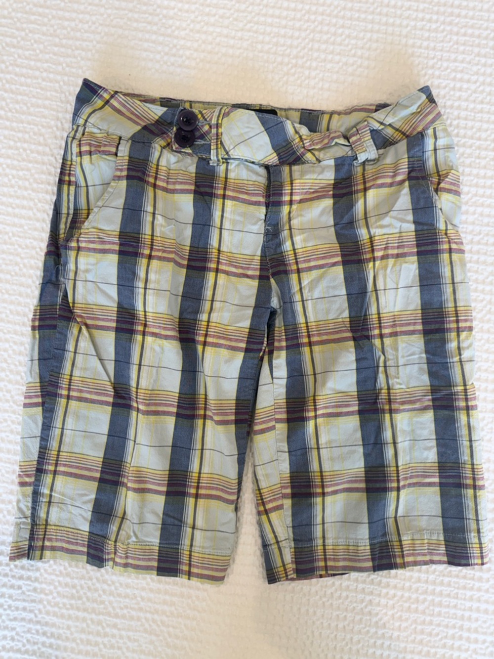 lei Plaid Shorts in Yellow, Navy & Cream